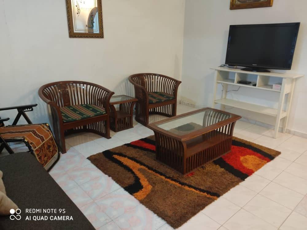 R&R Homestay Simpang Renggam Экстерьер фото